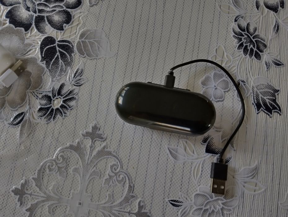 Блутут хендсфрее слушалки