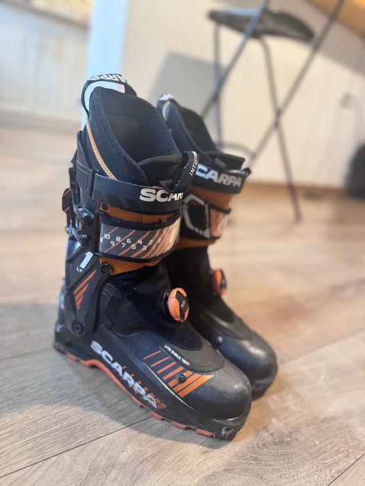 Clapari schi de tură SCARPA F1 LT 26cm