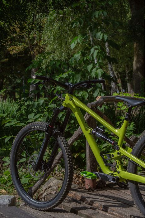 YT Capra Core 1 2023 Marimea L 29”