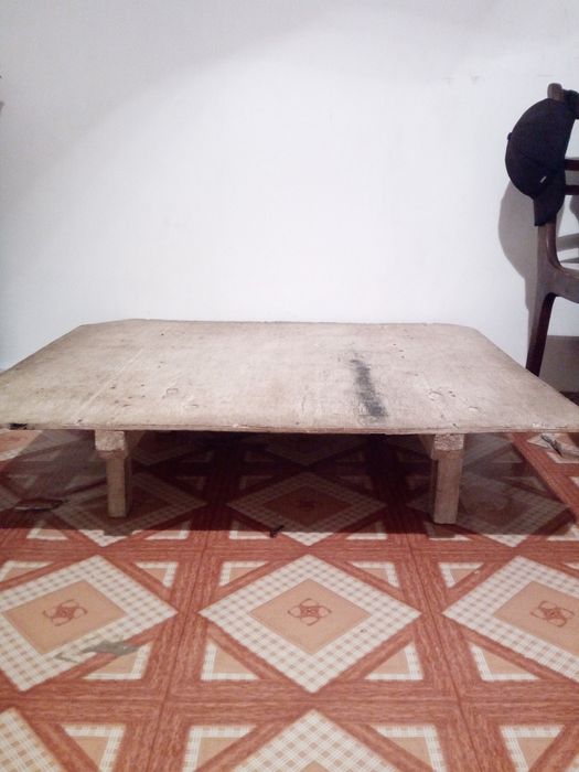 Продам разные столы