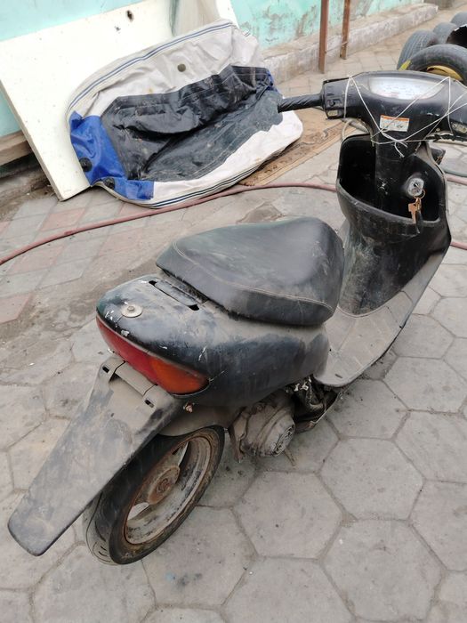 Обменяю хонду дио (34) на элеетро самакат куго м4 про минусы платкик