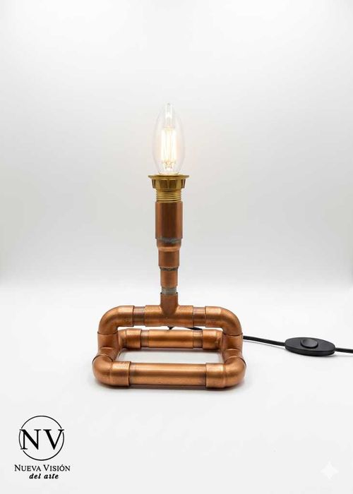 Индустриална настолна лампа