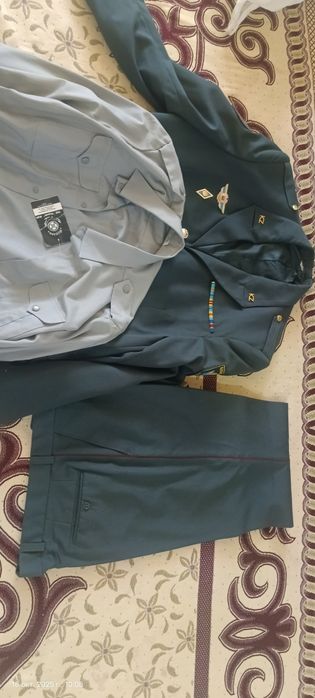 Военная форма китель.брбки.рубашка