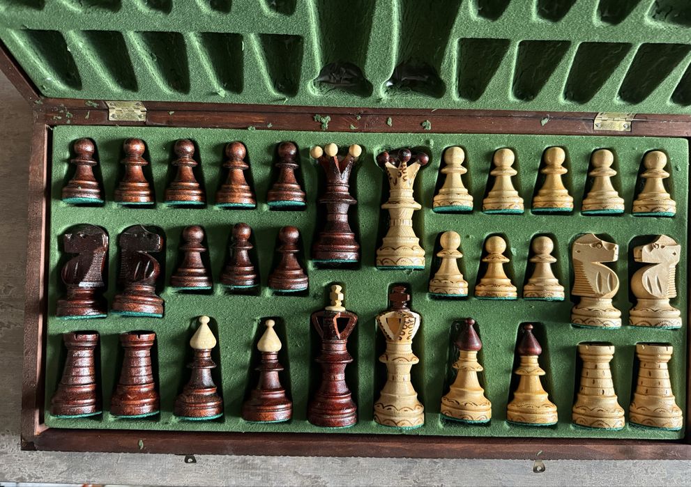 Joc de sah , impecabil