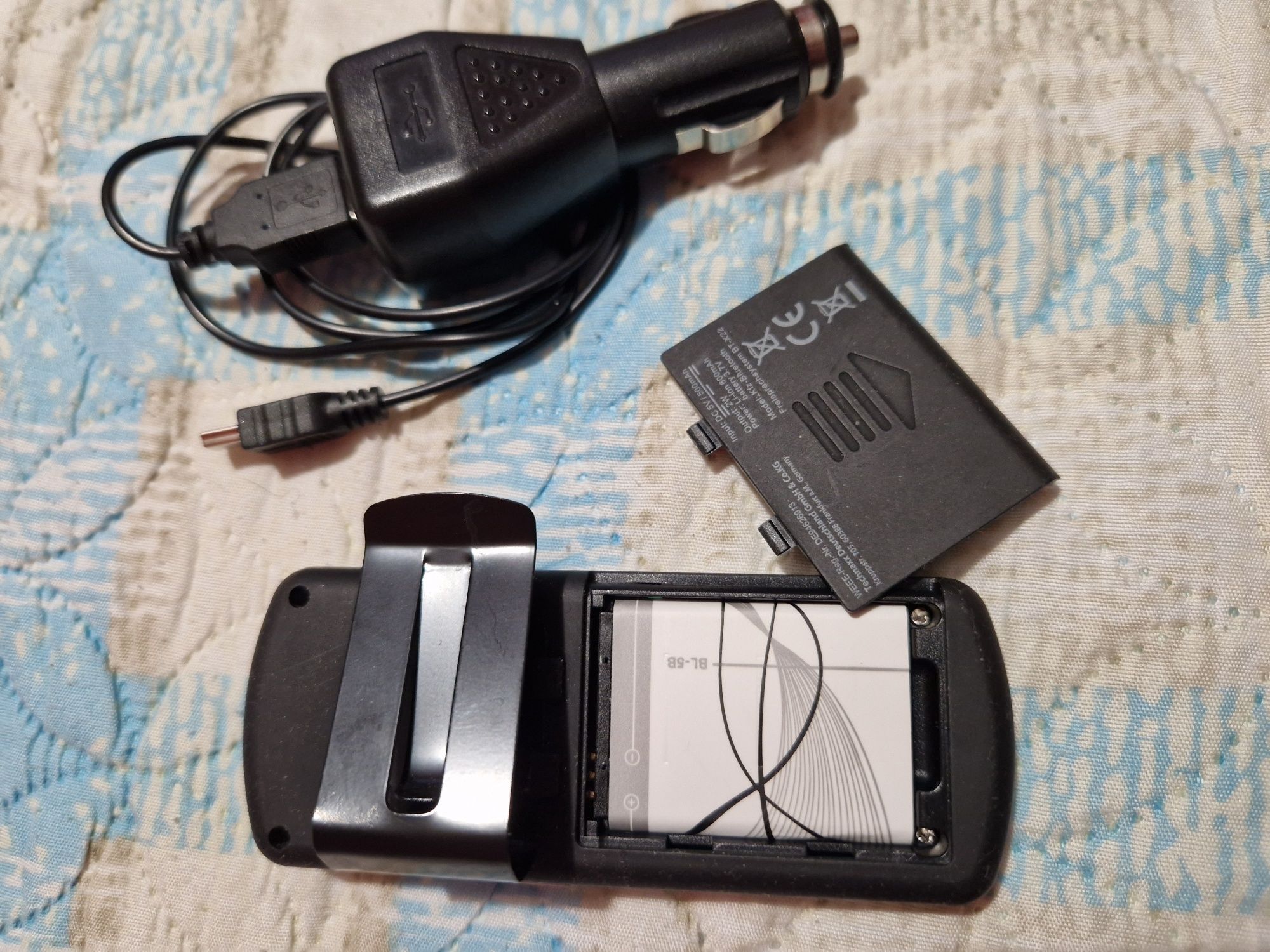 Bluetooth за кола с вградена батерия