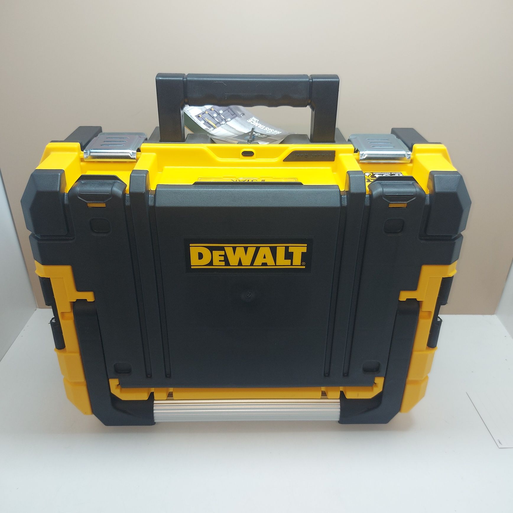 Куфар органайзер DEWALT TSTAK