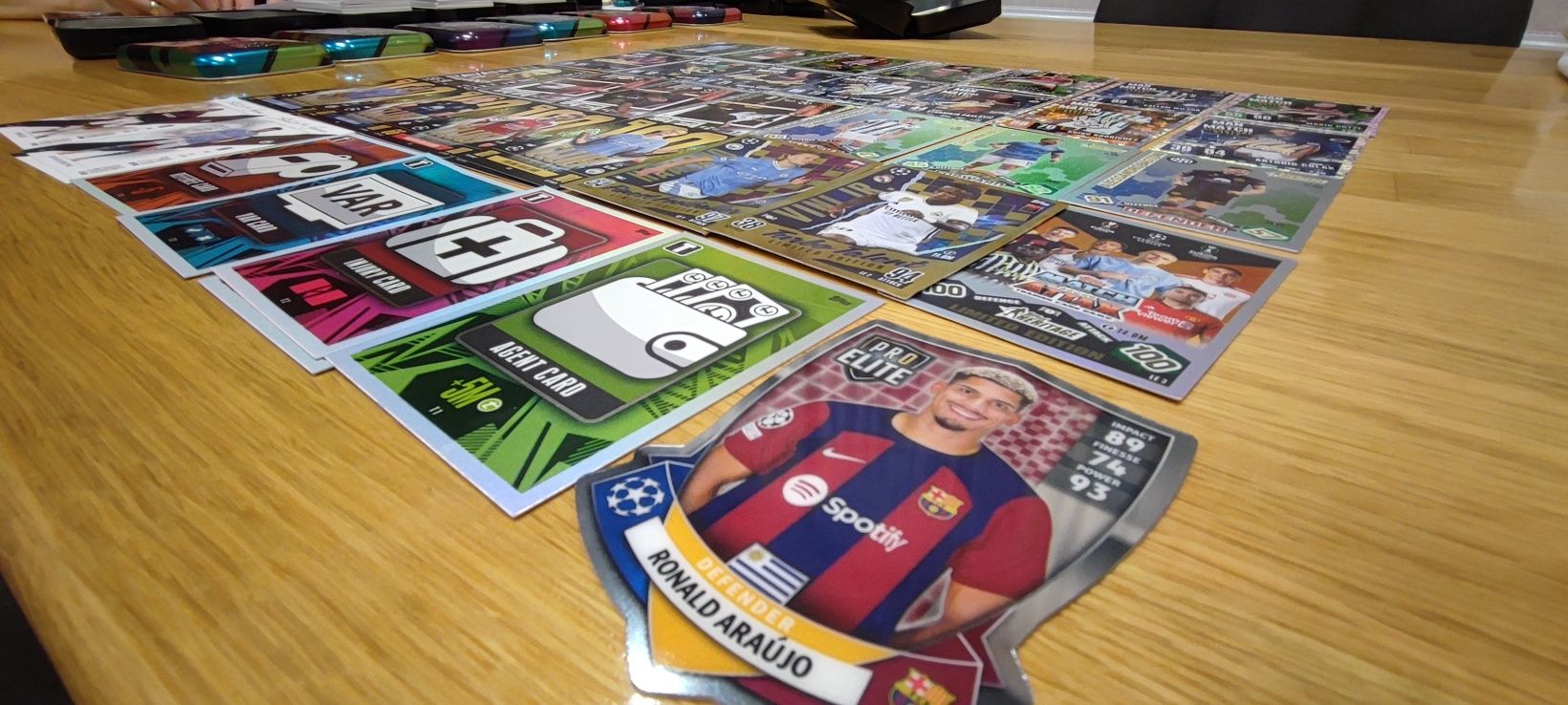 Match attax 2023/24 разменям продавам