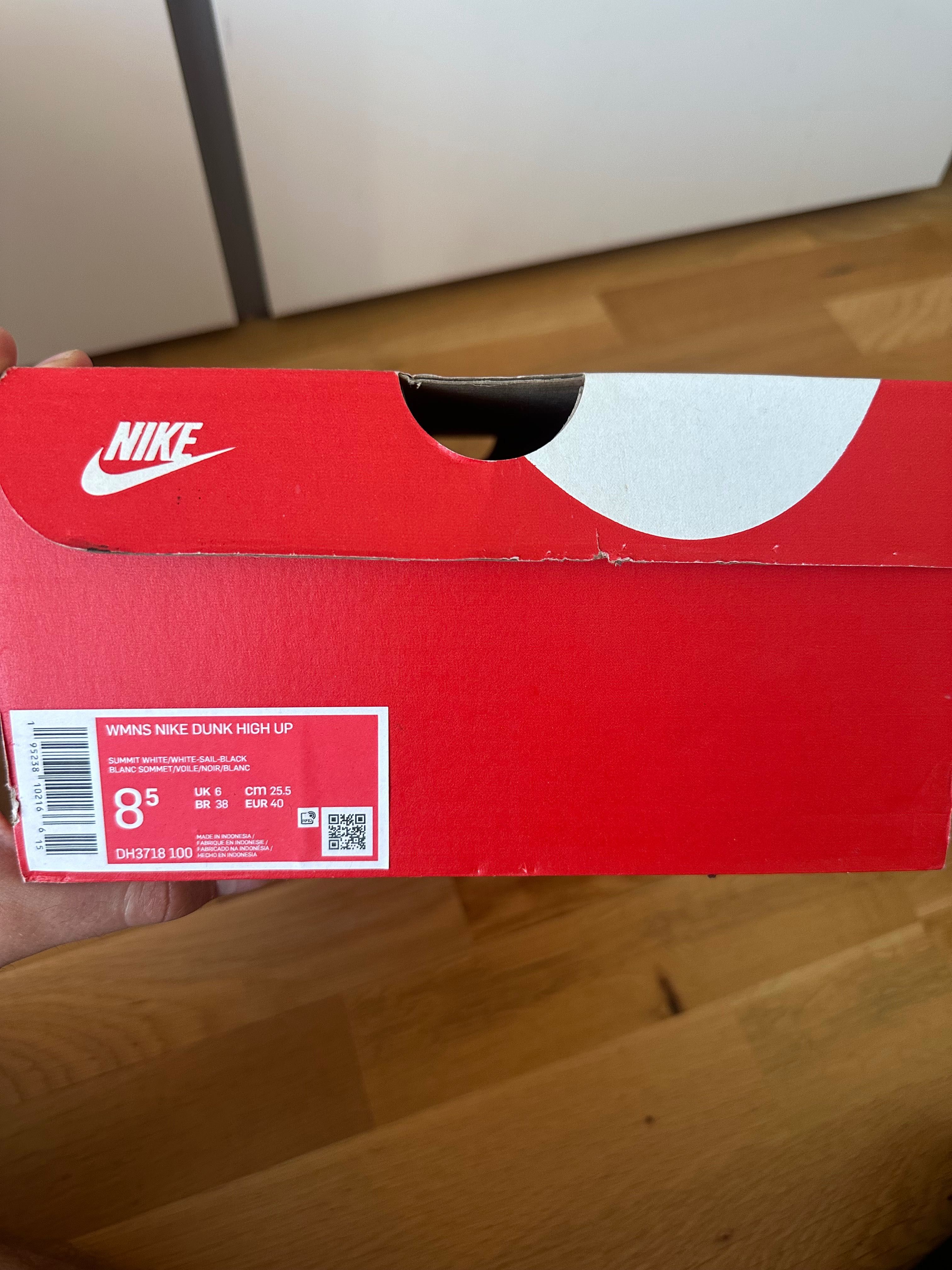Nike Dunk High Up Женски