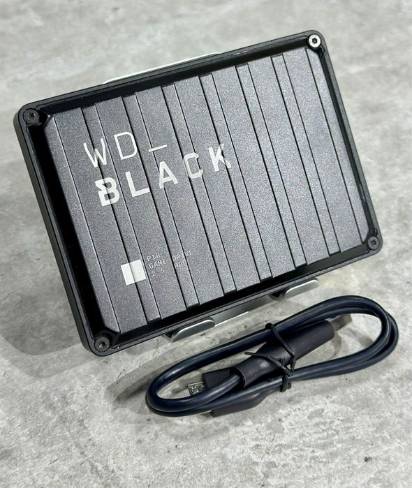 Внешний жесткий диск WD black P10 5tb