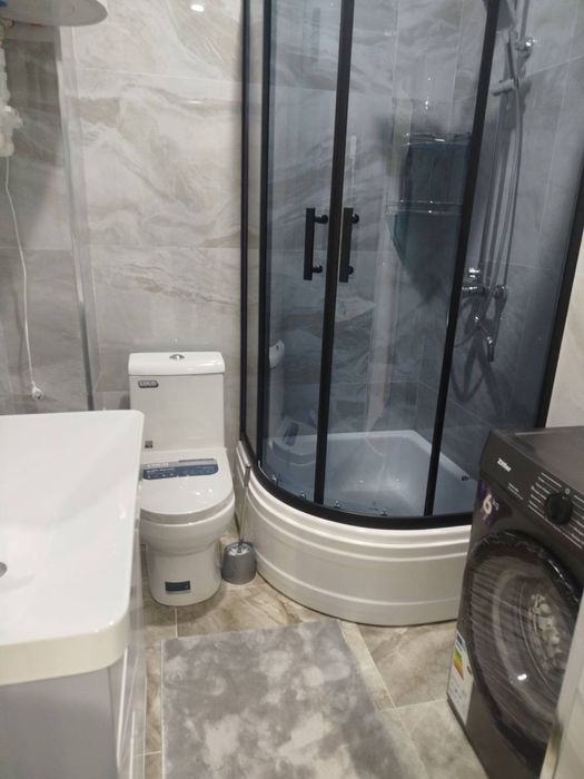 Новостройка циалковский 2х-комнатная /1/3 евроремонт с удобствами