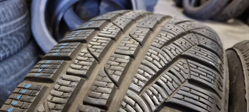 225/50/18 PIRELLI 4бр