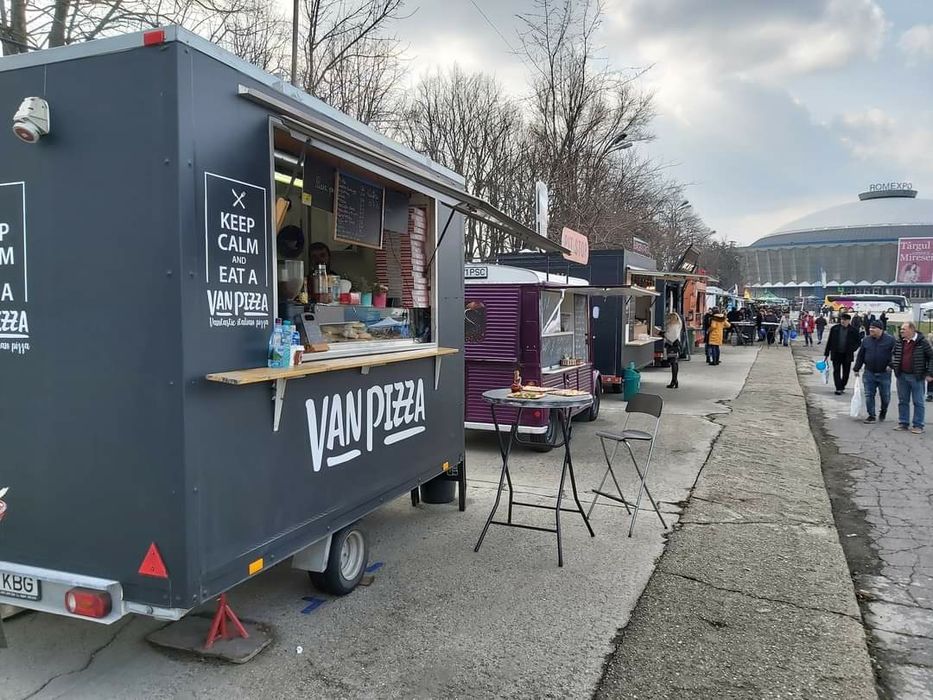 Vand/Inchiriez Rulota Food Truck Street Food !