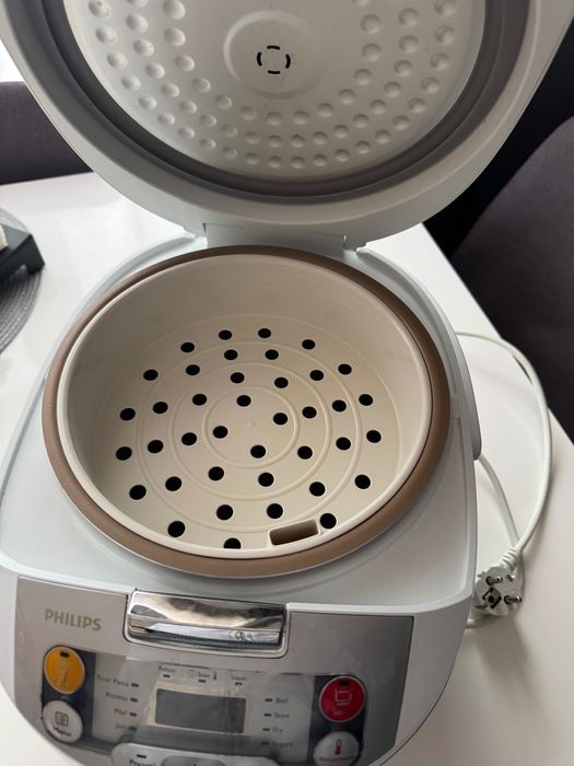 Мултикукър Philips HD3037/70 – 5L, 980W