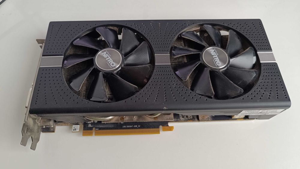 видеокарта Sapphire Radeon RX 580 NITRO+ 4GB GDDR5