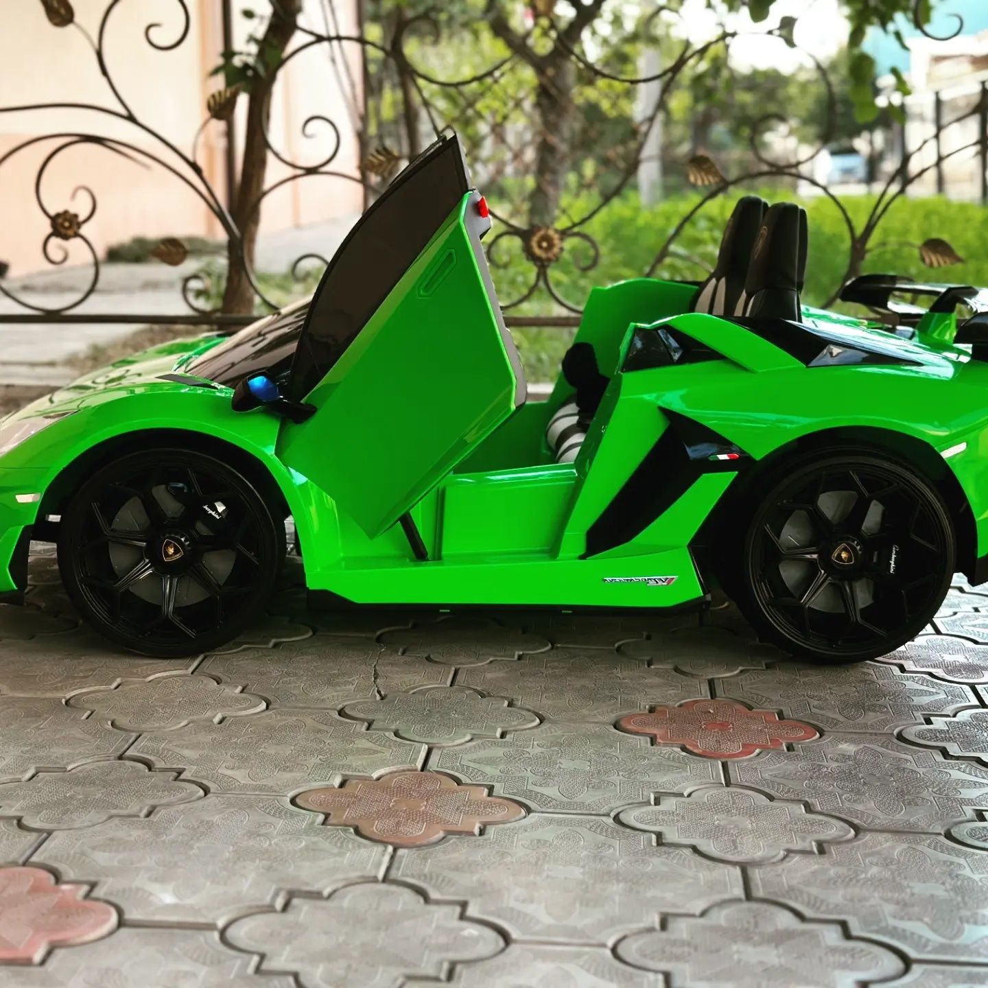 Огромная Детская машина Drifting Lamborghini Aventador электромобиль