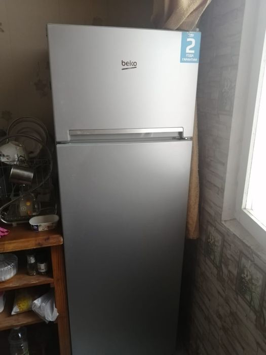 Срочно продам холодильник
