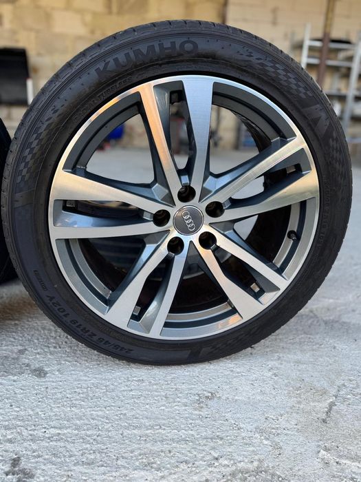 Jante pentru audi originale 245/45/R19 aproape noi