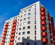 Inchiriez ap.2 camere —LUX— + loc de parcare ….bloc ARED