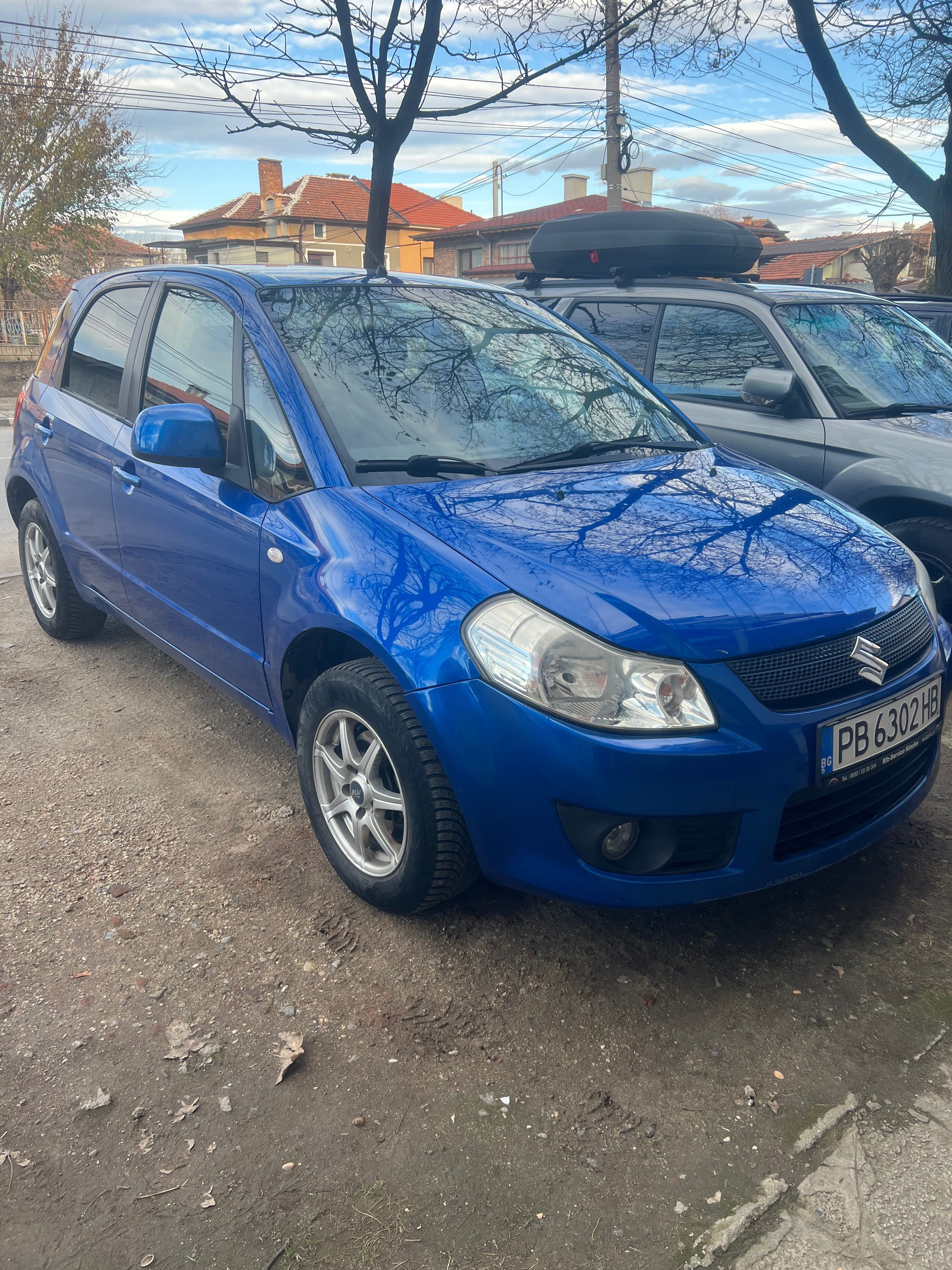 Продавам Suzuki SX4