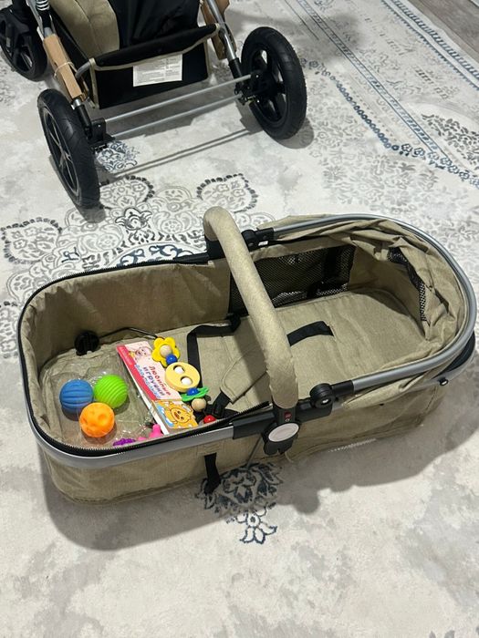 Продам коляску трансформер