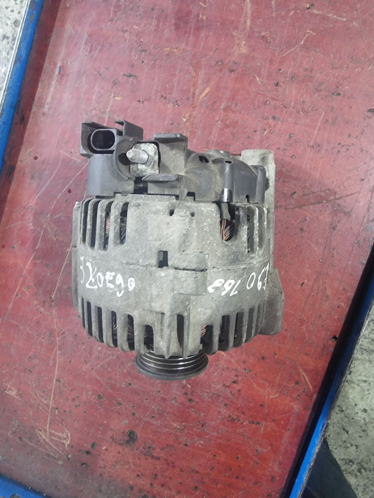 Alternator  bmw e90 320d 163 cp