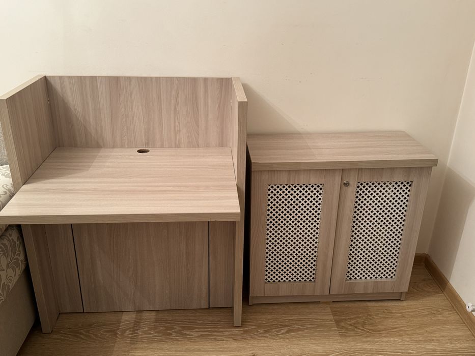 Стол и тумбочка для первоклашек