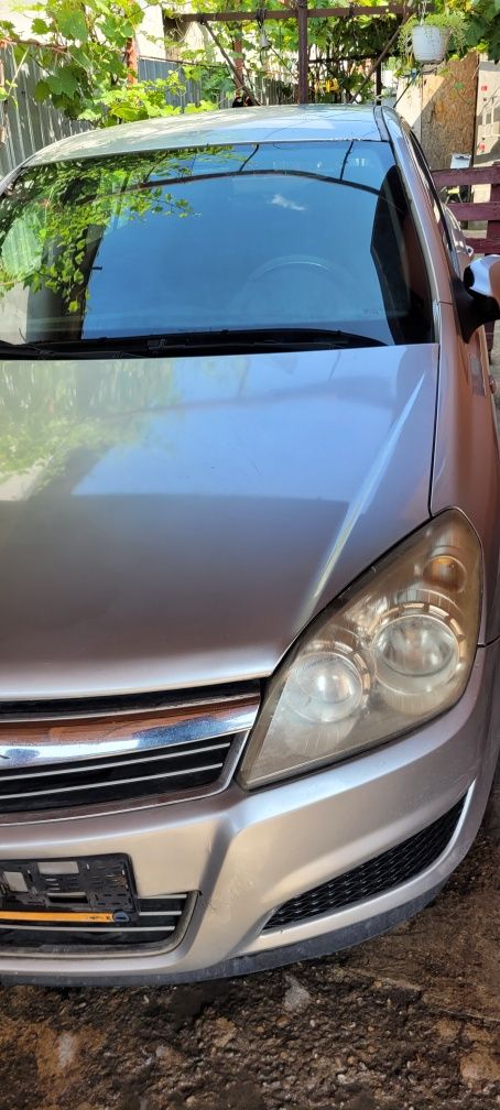 Opel astra H 2008
