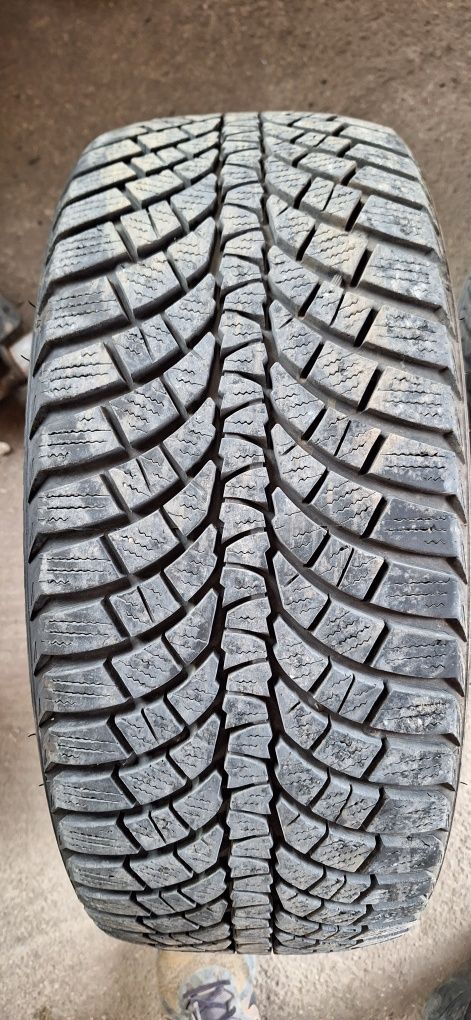 225 45 r17 Kumho