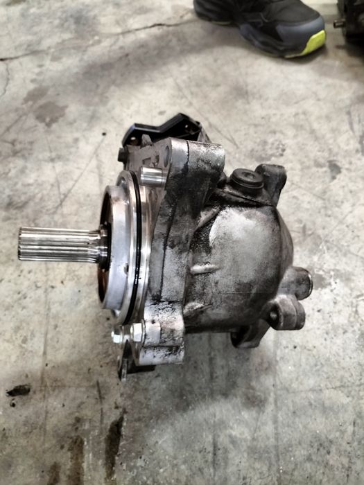 Раздатка / Раздатъчна кутия Nissan Qashqai 2.0DCI  / Нисан Кашкай 2009