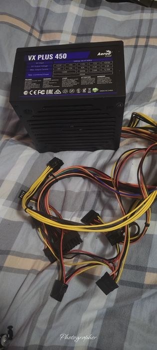Продам блок питания для компьютера 450W