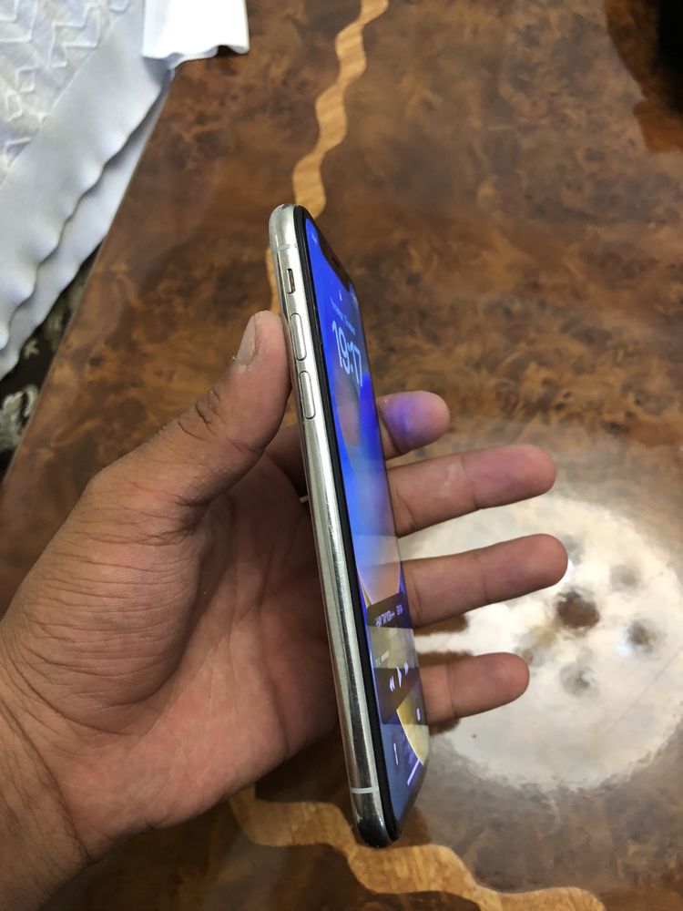 Iphone x rangi oq
