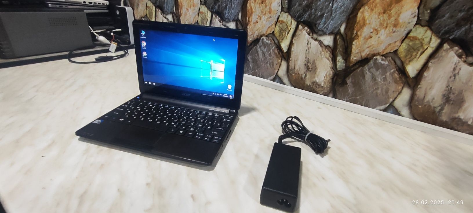 Компактный нетбук Acer + ssd