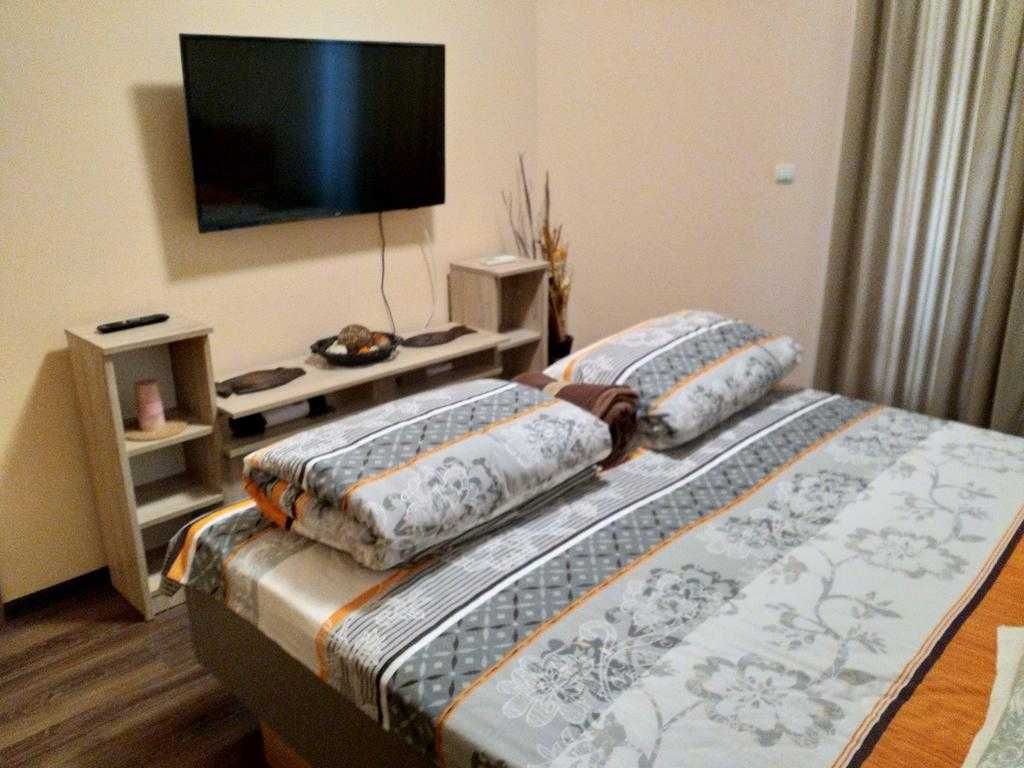 Дава се под наем Двустаен апартамент в Бургас, Сарафово - 57 кв.м за 160.65 € - Снимка #3