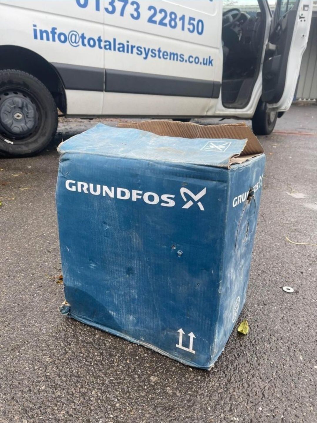 Pompa de circulatie apă cu turatie variabilă Grundfos Magna 3 65-100F