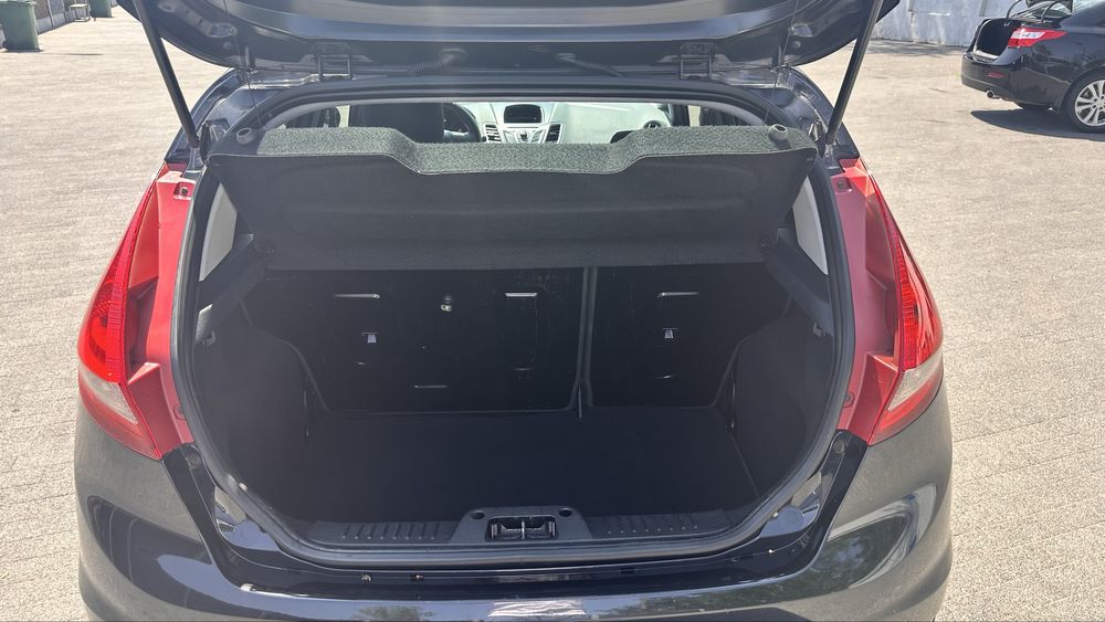 Ford Fiesta 2010 benzina + GPL fabrica