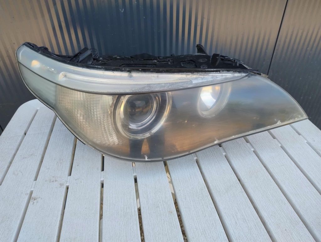 Десен фар с лупа за BMW e60