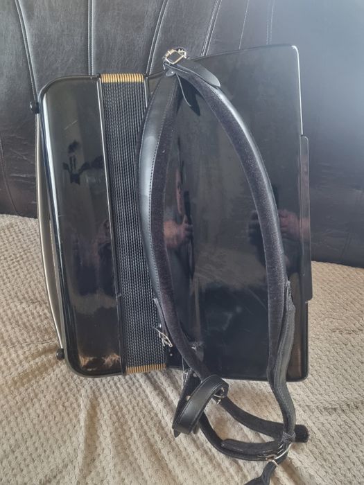 Acordeon Hohner Atlantic IV