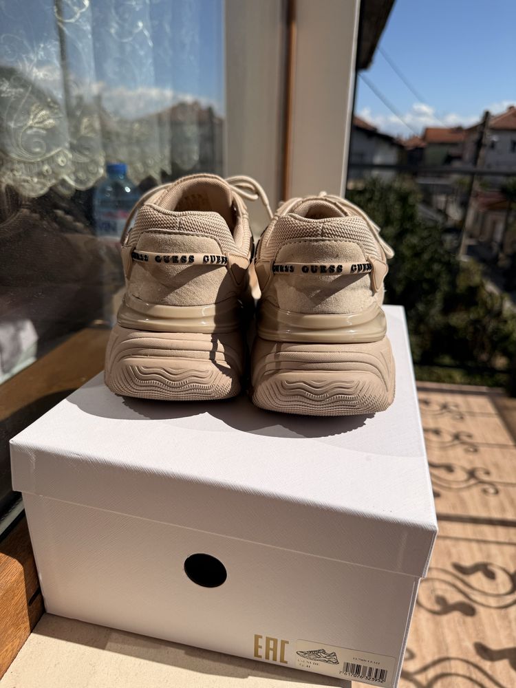 Дамски сникърси Guess 41 р-р