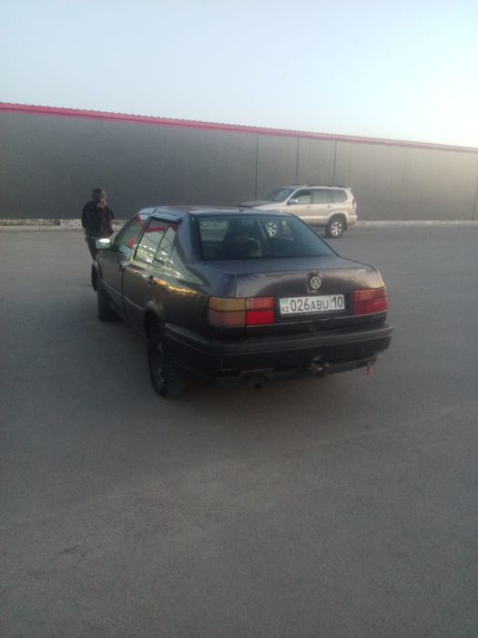 Фольксваген венто 1993 год на ходу