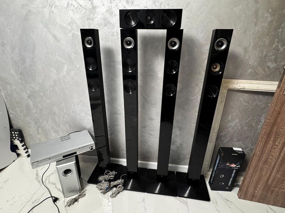 Vând sistem audio LG