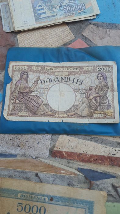 Am și câteva monede