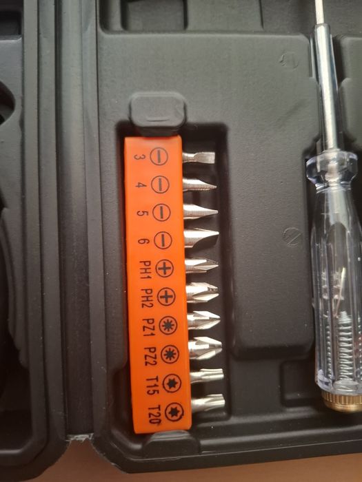 23-частен комплект инструменти за ремонт на дома