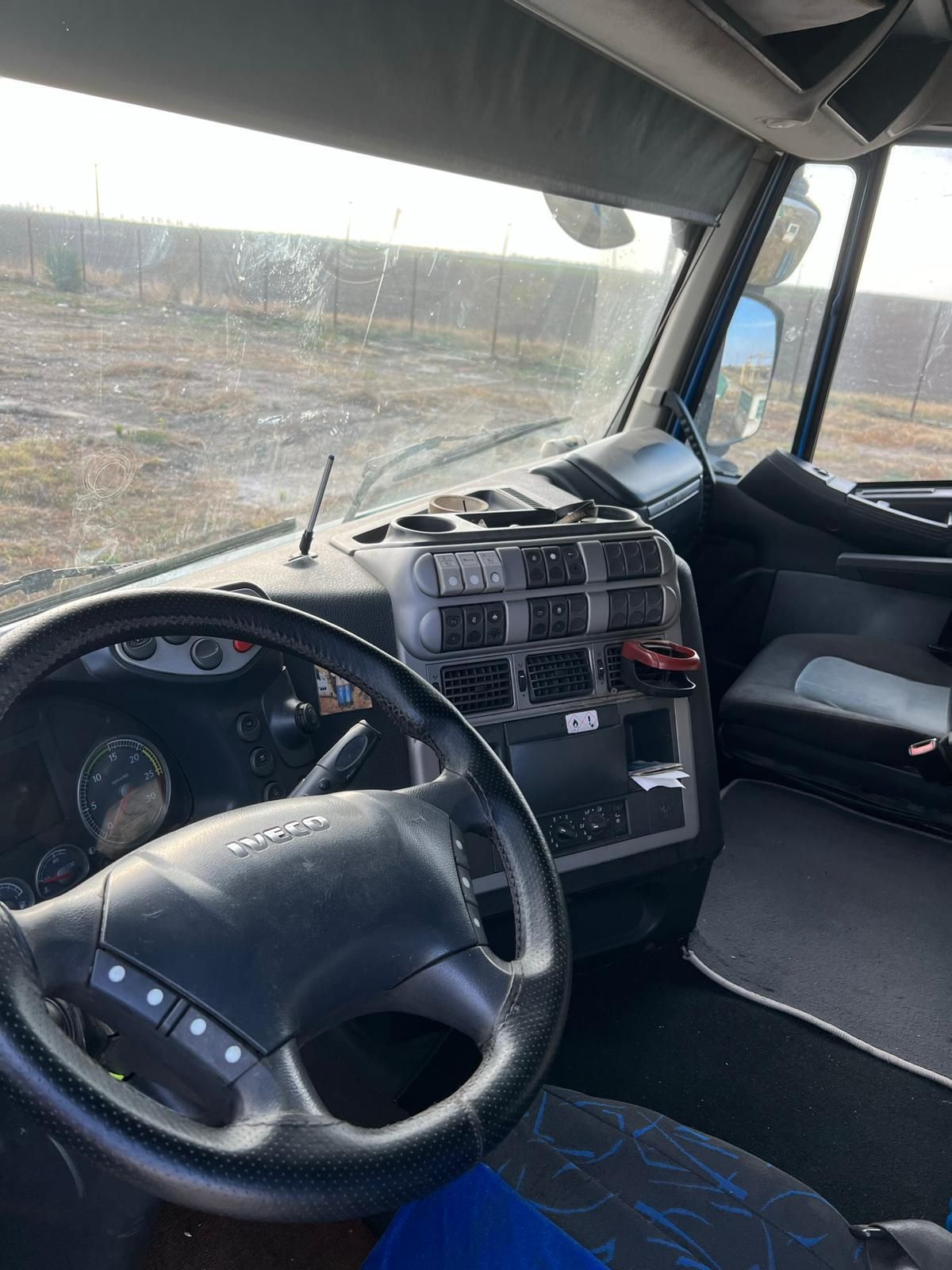 Ansamblu Iveco Stralis automat euro 5 bena cereale