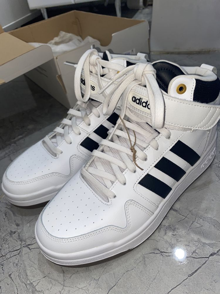 adidas shoes original