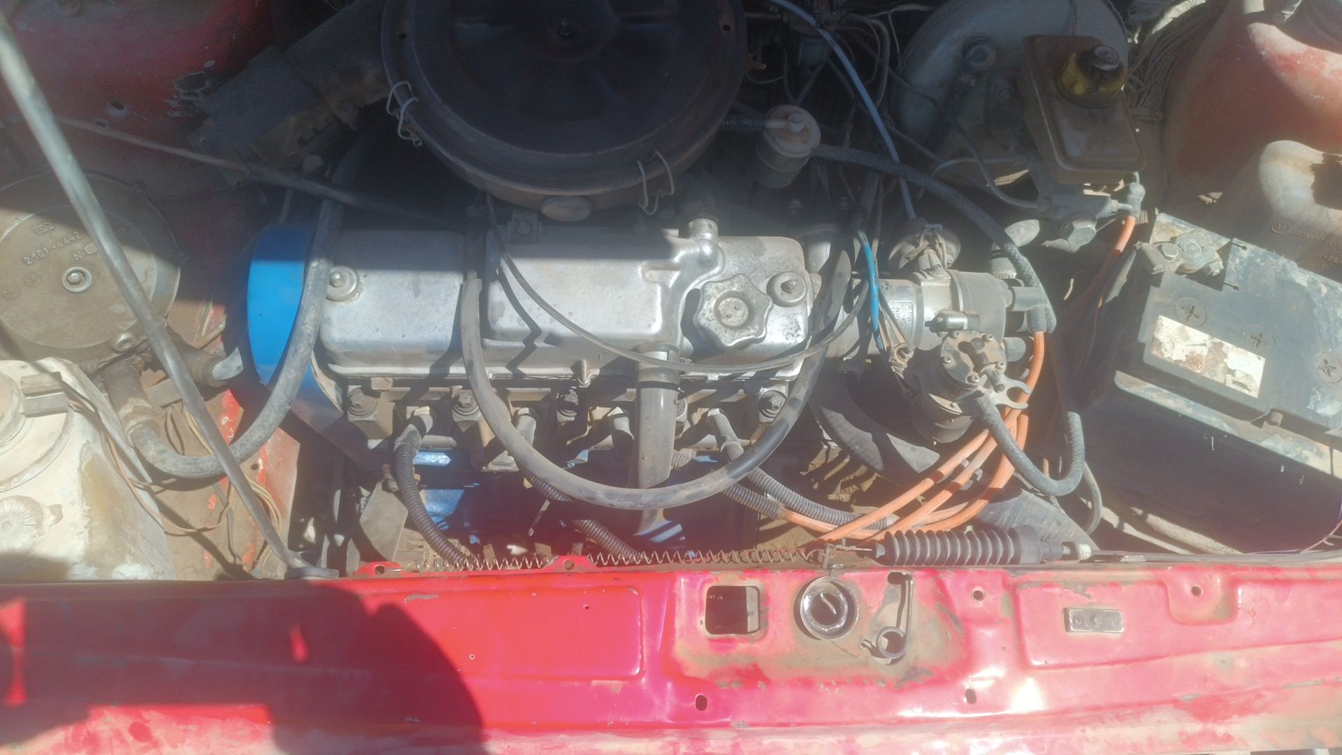 Lada 2109 yili 1993 yil sro h i sotiladi