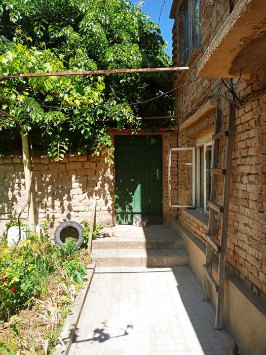 Продавам къща с.Кочово,обл.Шумен