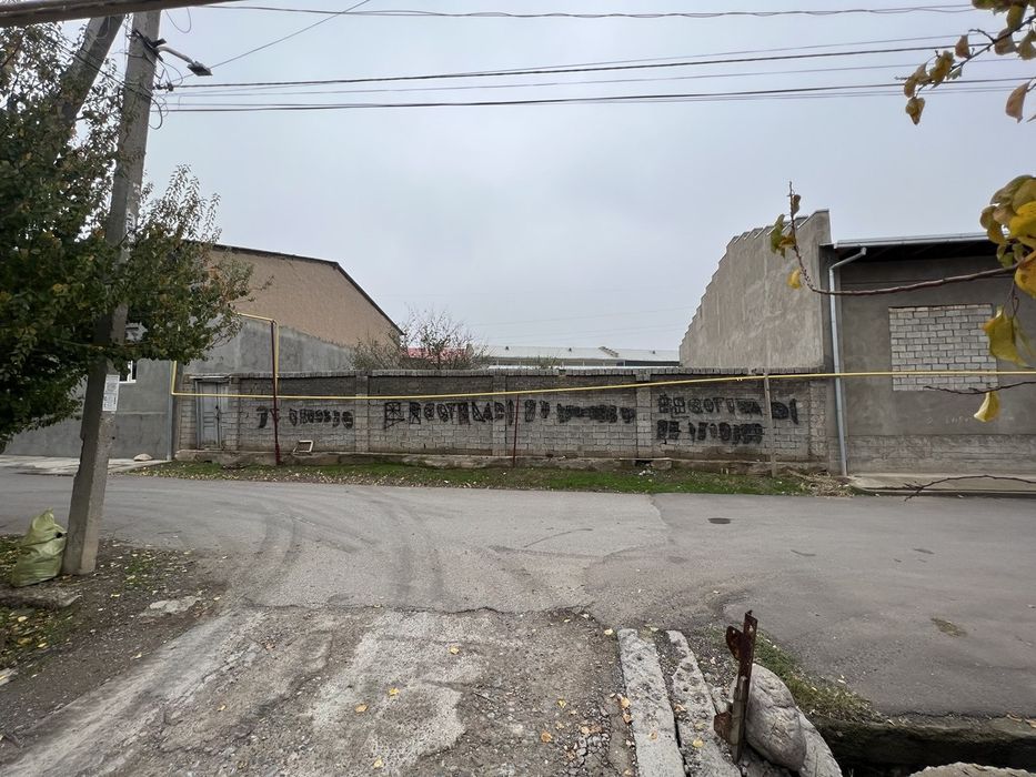 Toshkent tumani yuqori hasanboy kensoyda yer sotiladi 40000$min