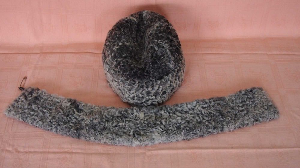 Caciula blana barbati