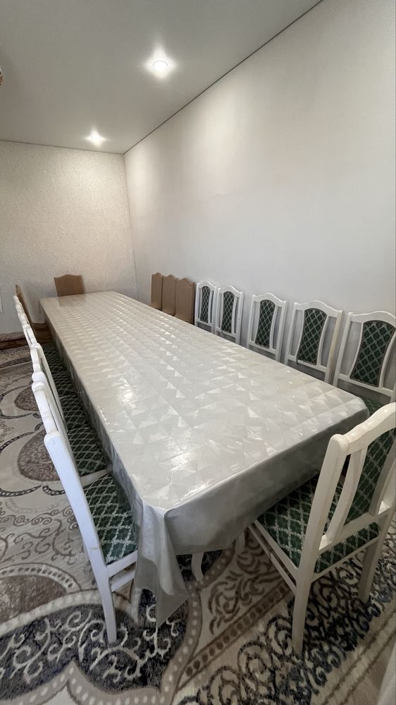 продается СТОЛ хорошего качества