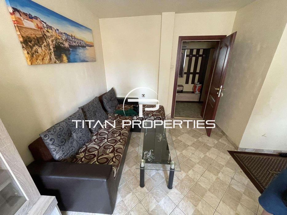 Дава се под наем Тристаен апартамент в Варна, Колхозен пазар - 85 кв.м за 500 € - Снимка #2